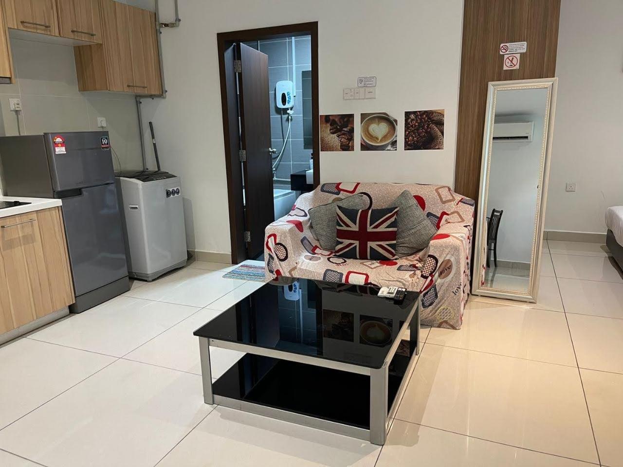 Jb City D'Esplanade Shopping Mall Apartment ยะโฮร์บาห์รู ภายนอก รูปภาพ